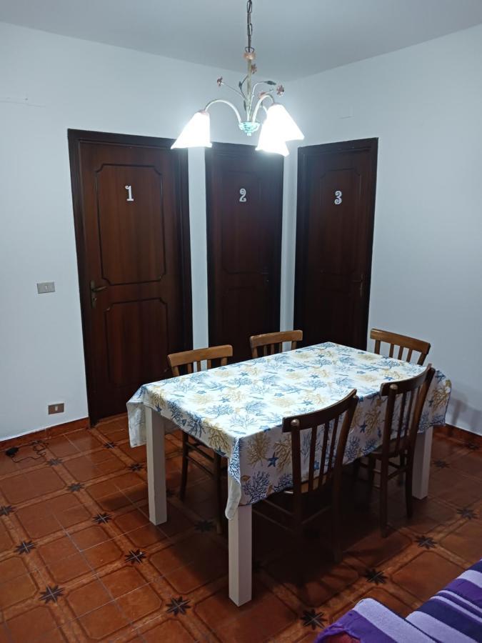 Nora Casa Vacanze/Bed And Breakfast พูลา ภายนอก รูปภาพ